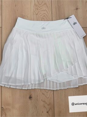 Alo Yoga Grand Slam Tennis Skirt – White – Brand New